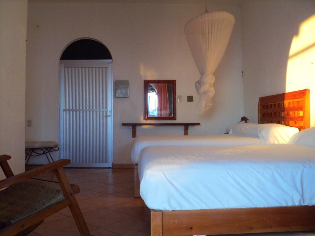 Cabanas Pie De La Cuesta Hotel Coyuca Bilik gambar